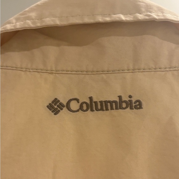 Columbia Women’s Vest Size XS – Beige – EUC - Picture 3 of 9